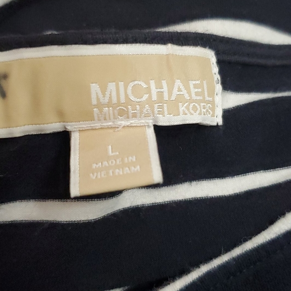 Michael Kors navy blue and white striped top large Zipper shoulders - Picture 5 of 5